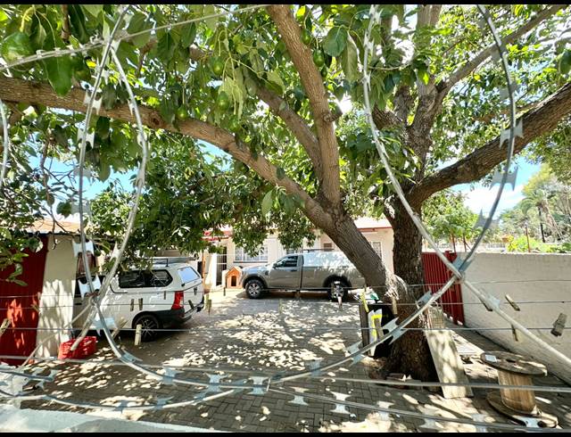 M² APARTMENT BLOCK FOR SALE IN ANNADALE